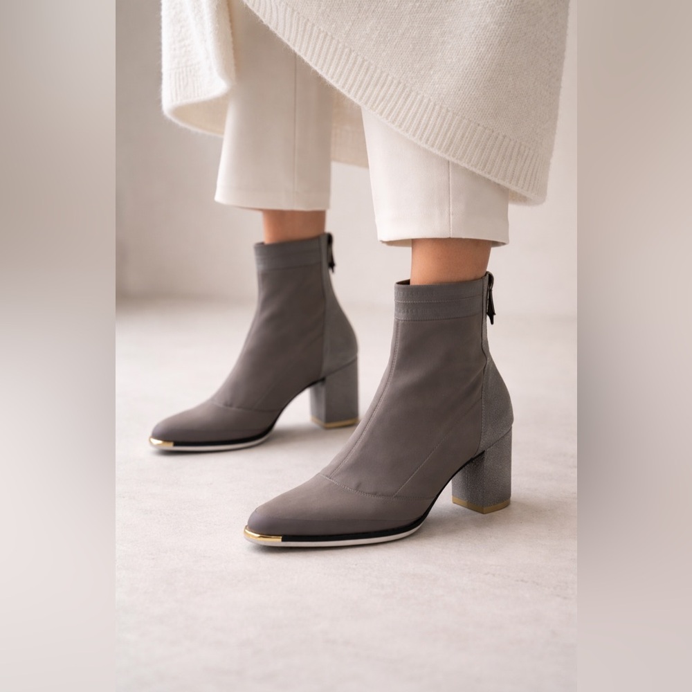 Cole Haan Grand Ambition Stretch Ankle Boots Silver Gray Gold Toe Block Heel-6B